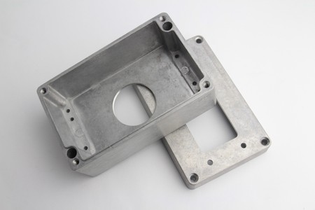 Фрезеровка и врезка резьбы-0