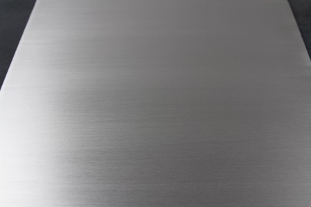 Шлифовка (крацевание, направленная шлифовка) металла-0