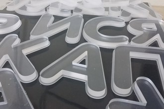 Фотографии работ по фрезеровке оргстекла и акрила 3
