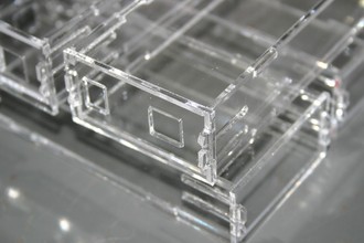 Фотографии работ по фрезеровке оргстекла и акрила 1