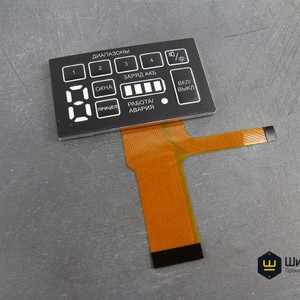 Компактная клавиатура на основе полиимида с семисегментным индикатором