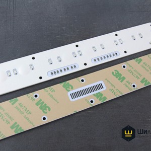 Лицевая панель со светодиодной подсветкой на печатной плате